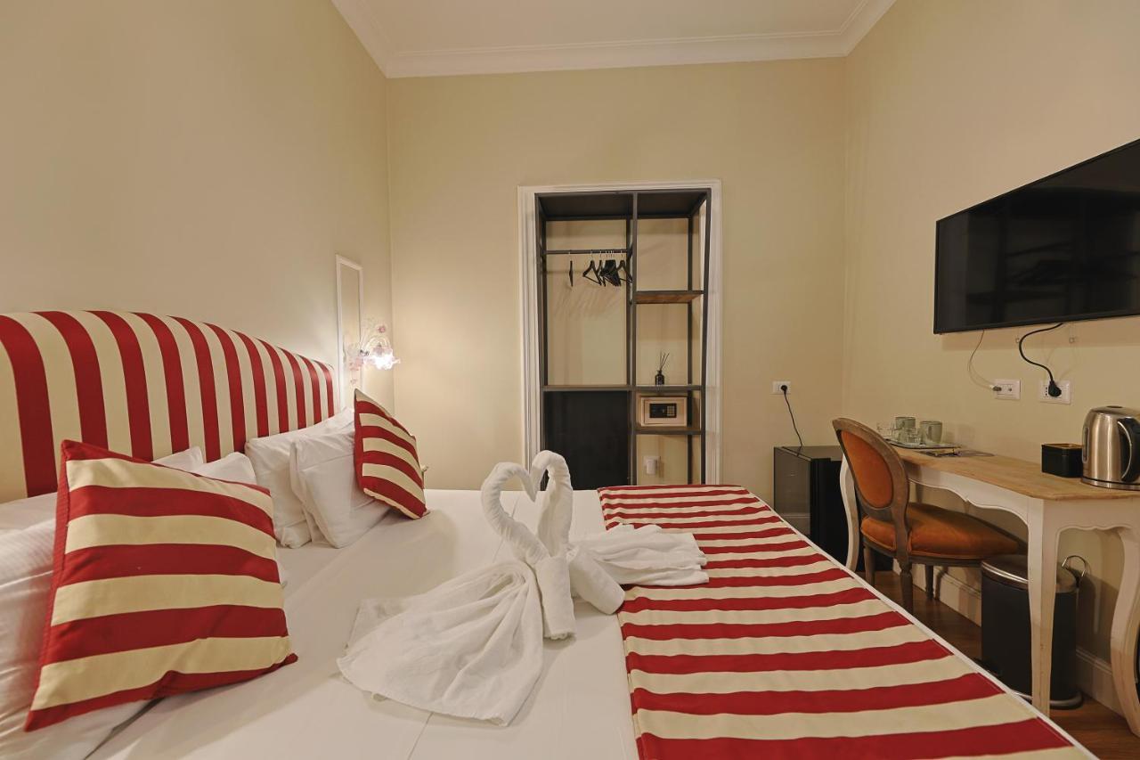 Art House Suites56 Via Del Babuino 56 Rome Exterior photo