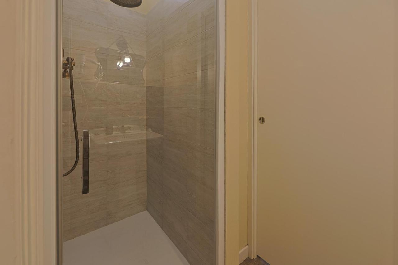 Art House Suites56 Via Del Babuino 56 Rome Exterior photo