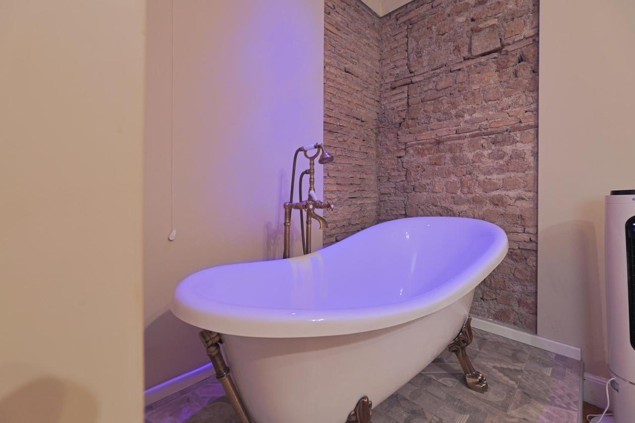 Art House Suites56 Via Del Babuino 56 Rome Exterior photo